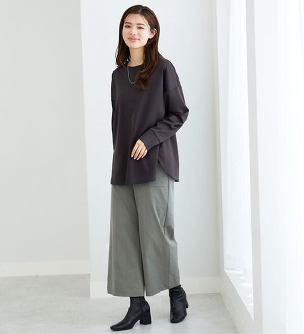 BELLUNA（ベルーナ）の「もちっとなめらか！大人顔サマ見えプルオーバー（カットソー）」｜詳細画像