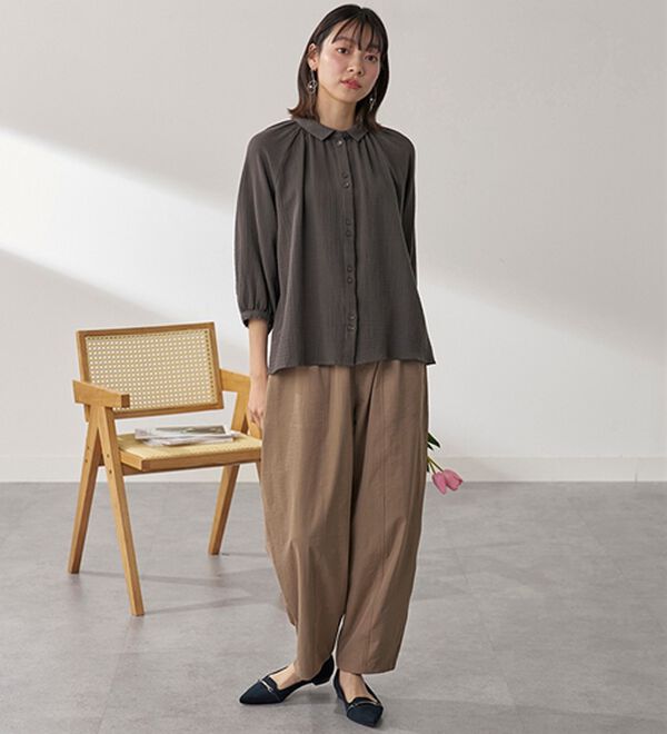 BELLUNA（ベルーナ）の「《ＨｕｇＲｅａｍコットン》ダブルガーゼギャザーブラウス（ブラウス）」｜詳細画像