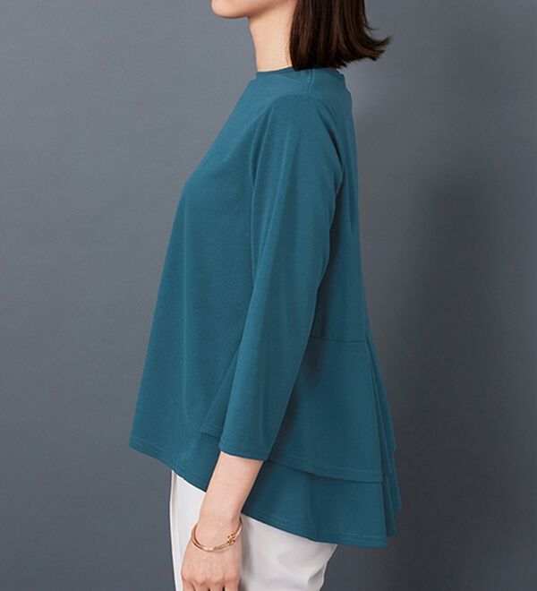 BELLUNA（ベルーナ）の「美人顔バックフレアーブラウス（ブラウス）」｜詳細画像