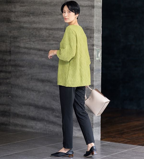 BELLUNA（ベルーナ）の「新触感！マシュマロみたいななめらかストレッチパンツ（フルレングスパンツ）」｜詳細画像