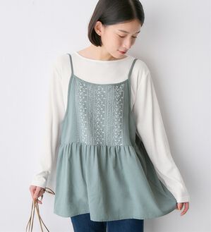 Viola e Viola（ヴィオラ エ ヴィオラ）の「Ｔシャツ付き刺しゅうキャミソールトップス（カットソー）」｜ブルー系