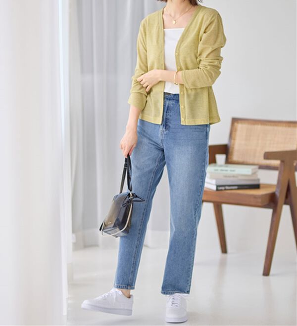 Viola e Viola（ヴィオラ エ ヴィオラ）の「ＶネックベーシックＵＶカーディガン（ニットカーディガン）」｜詳細画像