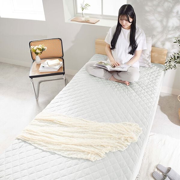 iellio（イエリオ）の「ひんやり冷感敷パッド一体型ＢＯＸシーツ＜洗える・接触冷感・抗菌防臭・時短・家事楽・ボックスシーツ・寝苦しさ対策＞（ボックスシーツ・ベッドシーツ）」｜詳細画像