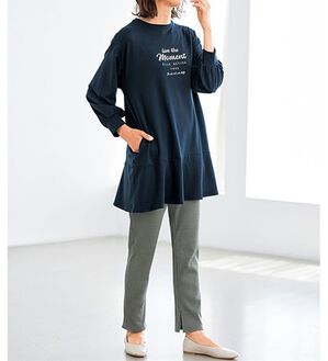 BELLUNA（ベルーナ）の「＜ＥＬＬＥ　Ａｃｔｉｖｅ＞なめらか裏起毛セットアップ（セットアップ）」｜ネイビー系