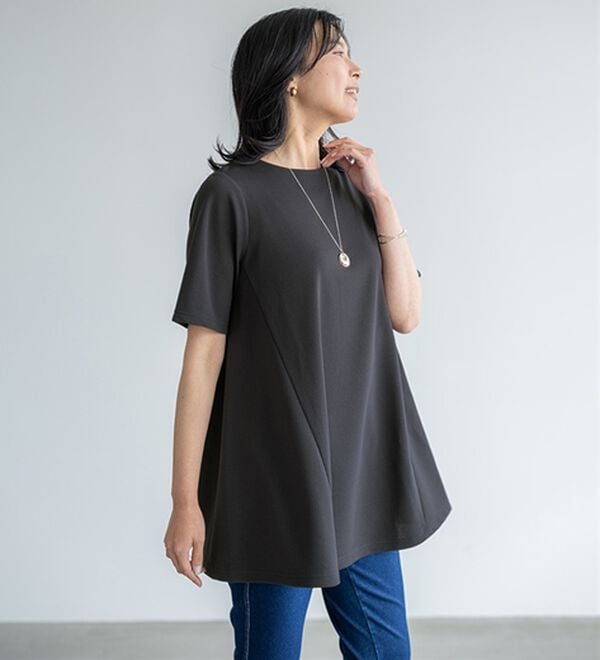 BELLUNA（ベルーナ）の「ひんやり！ポコポコエンボス素材－３ｋｇ見えチュニック（チュニック）」｜詳細画像