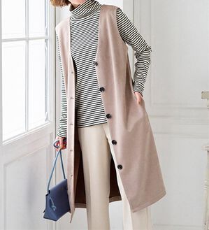 BELLUNA（ベルーナ）の「スエード調素材３ｗａｙジャンパードレス（ジャンパースカート）」｜ピンクベージュ