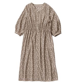 Viola e Viola（ヴィオラ エ ヴィオラ）の「前ボタンＶネックシャツワンピース（シャツワンピース）」｜ベージュ系花柄