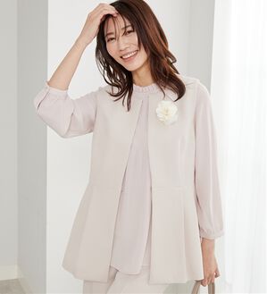 BELLUNA（ベルーナ）の「＜Ｃ／Ｓ＞ノーカラーペプラムジレ（ベスト）」｜ベージュ