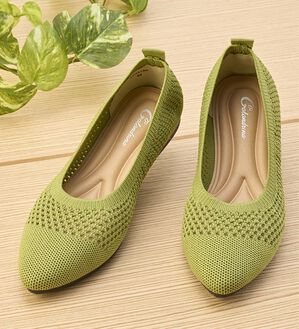 「洗える！軽っとふんわりニットシューズ（フラットシューズ）」｜ライムグリーン