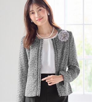 alotta（アロッタ）の「入学式卒業式に！フリンジ使いツイードノーカラージャケット＜Ｍ～５Ｌ＞（ノーカラージャケット）」｜モノトーン系
