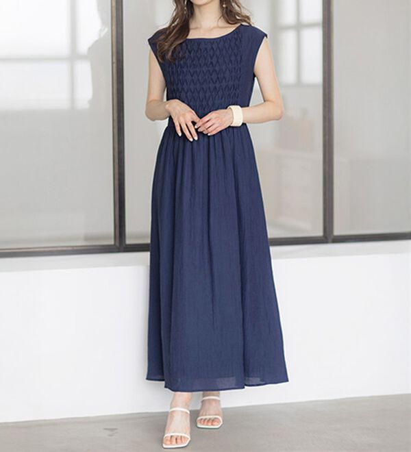 RANAN（ラナン）の「ひんやり！シャーリング風デザインロングワンピース（ロングワンピース）」｜詳細画像