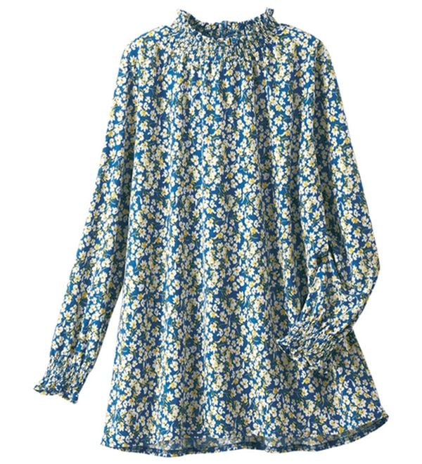 BELLUNA（ベルーナ）の「春に映えるプリントブラウス（アンサンブル）」｜詳細画像