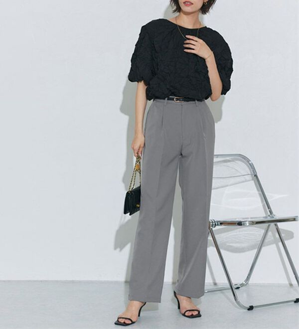 Pierrot（ピエロ）の「スタイルアップセンタープレスパンツ（フルレングスパンツ）」｜詳細画像