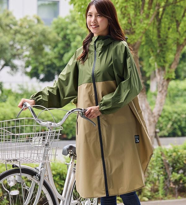 「フードがずれにくいレインコート（レイングッズ）」｜詳細画像