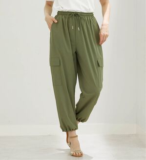 BELLUNA（ベルーナ）の「ヒンヤリ爽快！ドロスト使いカーゴパンツ（その他パンツ）」｜詳細画像