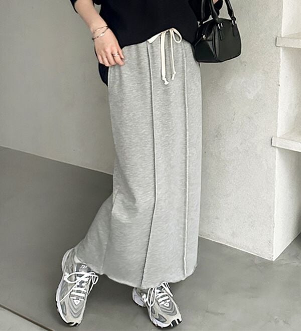 GeeRA（ジーラ）の「すっきり見え！フロントラインスウェットナロースカート（ロングスカート）」｜詳細画像