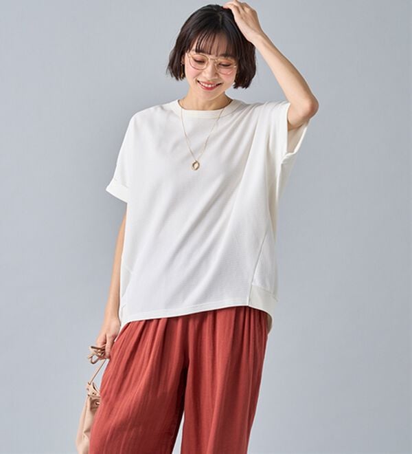 BELLUNA（ベルーナ）の「ヒンヤリ！ワッフル素材ゆったりプルオーバー（カットソー）」｜詳細画像