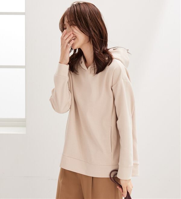 BELLUNA（ベルーナ）の「とろみ素材フードデザインパーカー（パーカー）」｜詳細画像
