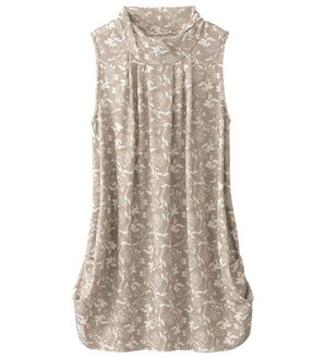 LAVIENNE（ラヴィエンヌ）の「エレガントなドレープチュニック（パジャマ・ルームウェア）」｜大花ベージュ