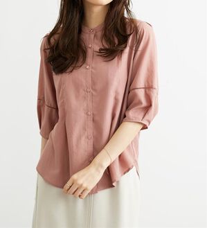 BELLUNA（ベルーナ）の「エアリービンテージ素材タック使いブラウス（ブラウス）」｜ピンク