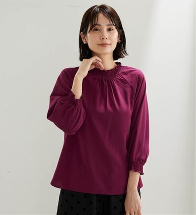 BELLUNA（ベルーナ）の「上品シャーリングドルマンブラウス（ブラウス）」