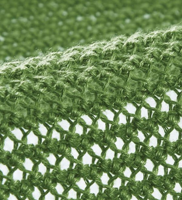 BELLUNA（ベルーナ）の「コーデに映える透かし編配色ロゴセーター（ニット・セーター）」｜詳細画像