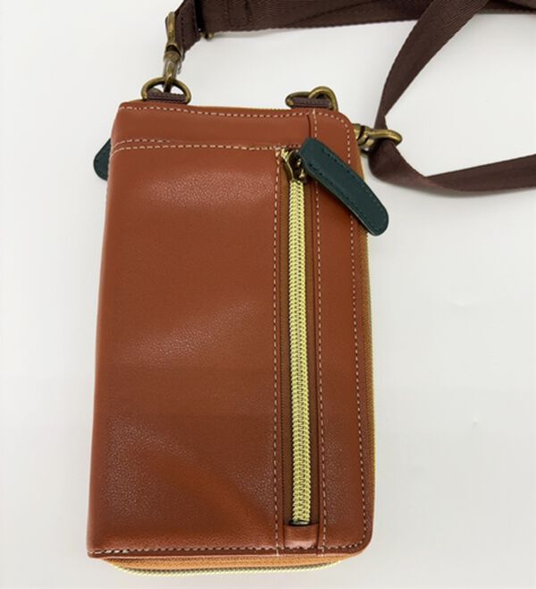 「＜ハッシュパピー＞大人のスマホ＆ウォレットポーチ（メンズショルダーバッグ）」｜詳細画像