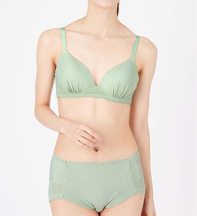 LAVIENNE（ラヴィエンヌ）の「【吸汗速乾】サラっとメッシュノンワイヤーブラ・ショーツ（別売）（ブラジャー）」