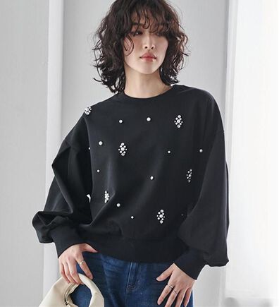 RANAN（ラナン）の「ビジュー使いボリューム袖プルオーバー（カットソー）」