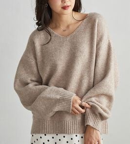 RANAN（ラナン）の「ヤクライクＶネックニット（ニット・セーター）」