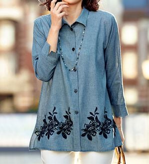 BELLUNA（ベルーナ）の「インド綿入りパネル刺しゅうシャツチュニック（シャツ）」｜ブルー系