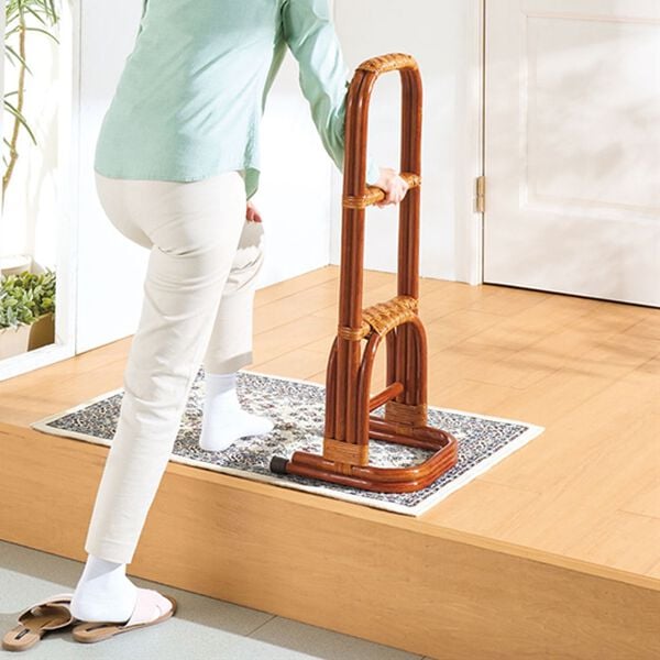 「籐つかまり立ちステッキ（シニア・生活サポート）」｜詳細画像