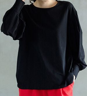 RANAN（ラナン）の「タックスリーブカットソープルオーバー（カットソー）」｜ブラック