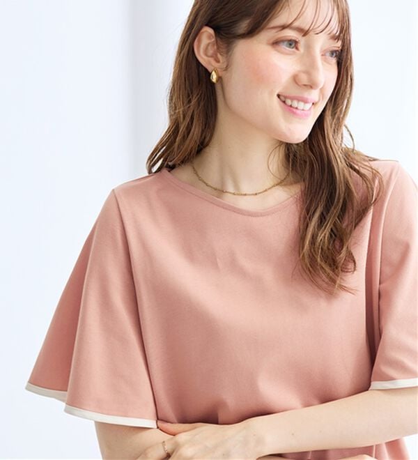alotta（アロッタ）の「【接触冷感】配色フレアスリーブトップス（カットソー）」｜コーラル