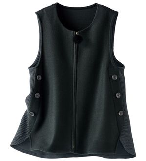 BELLUNA（ベルーナ）の「ミンクボール使いフェイクウールベスト（ベスト）」｜黒