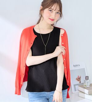 alotta（アロッタ）の「肩紐隠せるストラップ付きリブタンクトップ（タンクトップ・キャミソール）」｜ブラック