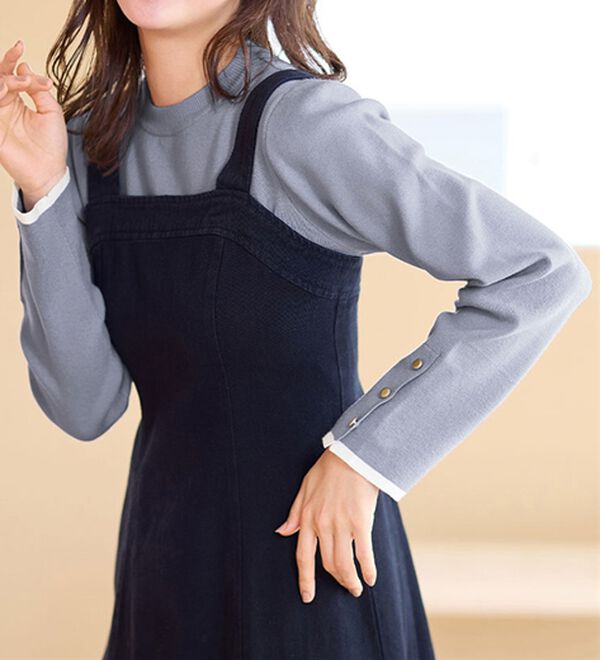 alotta（アロッタ）の「洗える！もっちりタッチバイカラー袖金ボタンニット（ニット・セーター）」｜詳細画像