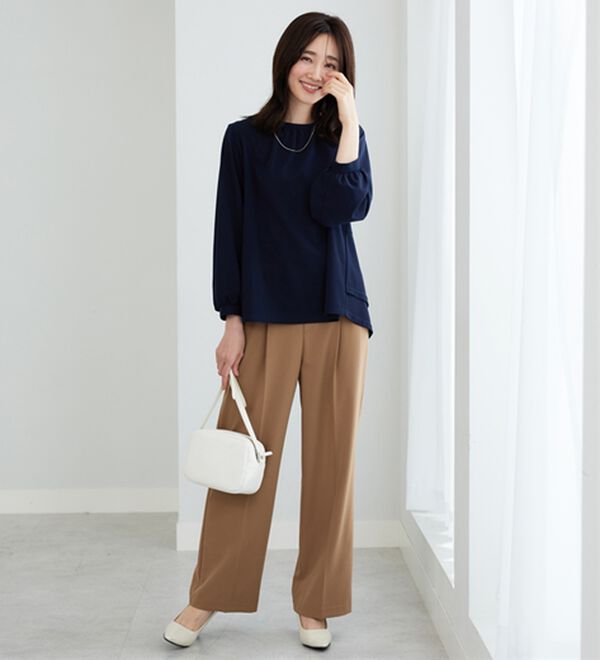 BELLUNA（ベルーナ）の「【再入荷】ボリューム袖美人顔バックフレアーＴブラウス（ブラウス）」｜詳細画像