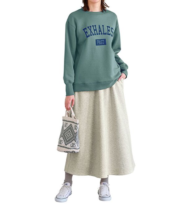 BELLUNA（ベルーナ）の「【毛玉になりにくい】あったかキレイ！大人のプリントトレーナー（トレーナー・スウェット）」｜詳細画像