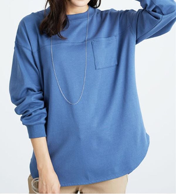 BELLUNA（ベルーナ）の「吸湿発熱ポンチ素材ポケット付プルオーバー（カットソー）」｜詳細画像