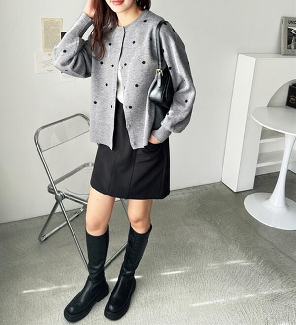 GeeRA（ジーラ）の「ドット柄カーディガン（ニットカーディガン）」｜詳細画像