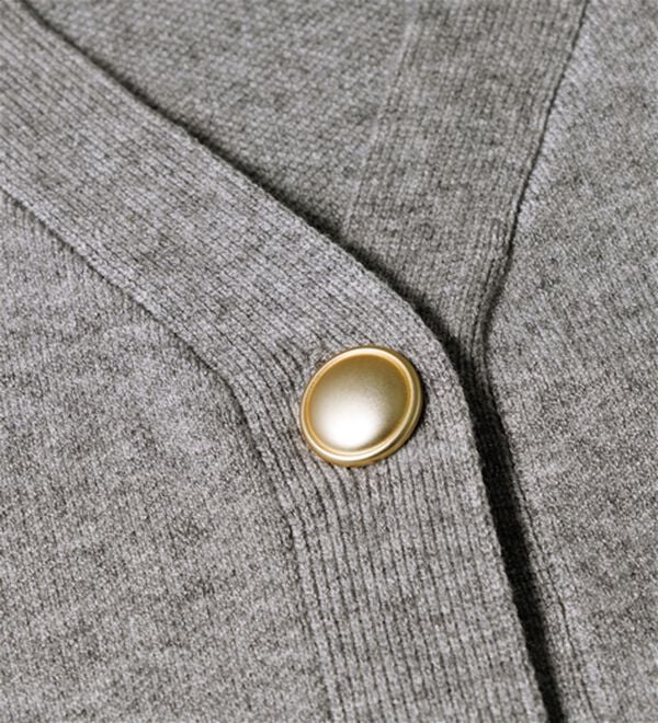 RANAN（ラナン）の「【ムースタッチ】洗える！ゴールド調ボタンニットベスト（ベスト）」｜詳細画像