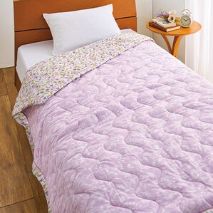 「綿１００％ガーゼ＆パイルリバーシブルキルトケット（肌掛布団・タオルケット）」｜1