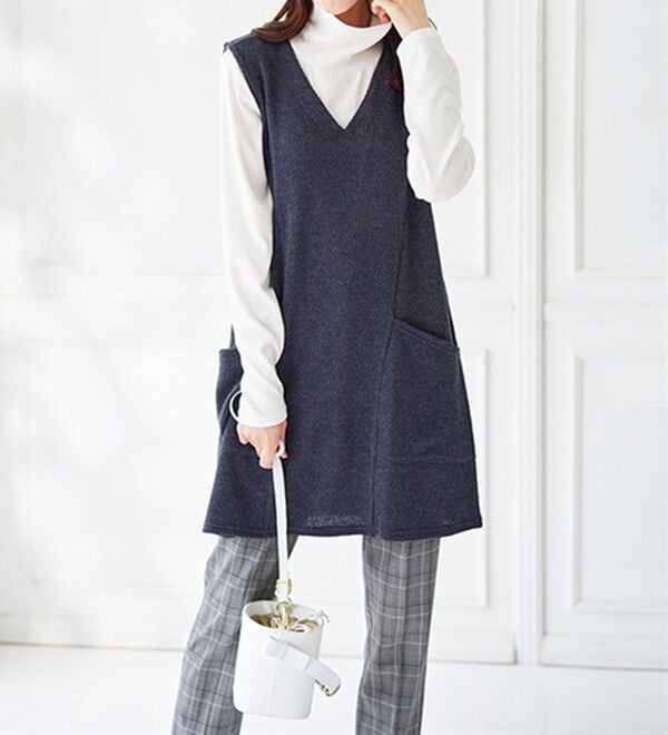 BELLUNA（ベルーナ）の「杢調素材ポケットデザインジャンパードレス（ジャンパースカート）」｜詳細画像