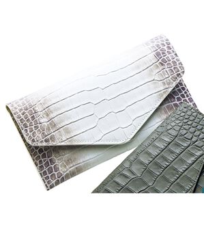 ルフラン（ルフラン）の「＜ロダニア＞片手でらくらく♪牛革財布（財布・パスケース）」｜ヒマラヤカラー