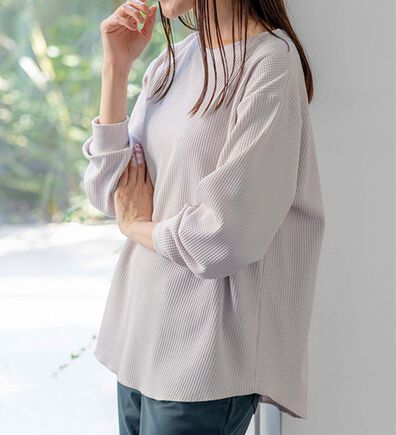 BELLUNA（ベルーナ）の「《快適Ｌａｂ．》 乾きやすい！ドライワッフルプルオーバー（カットソー）」