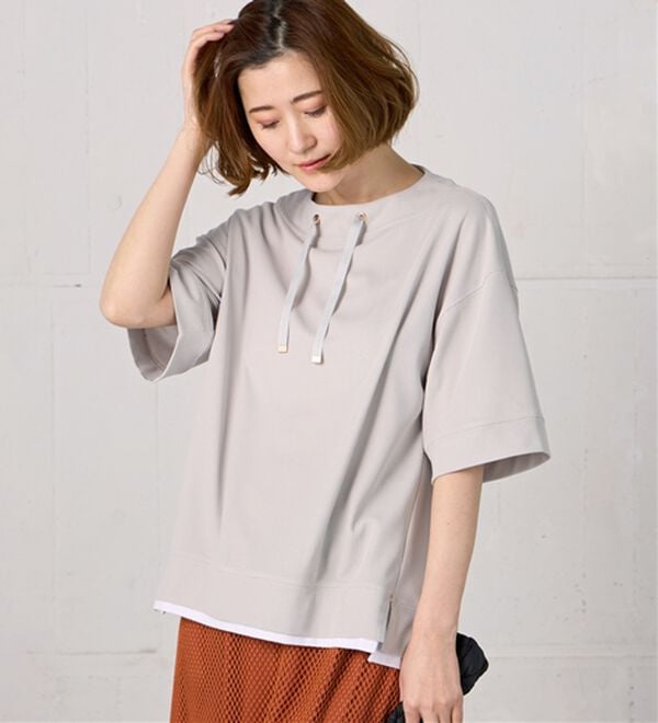 BELLUNA（ベルーナ）の「ワイドネックデザイン重ね着風プルオーバー（カットソー）」｜ライトグレー