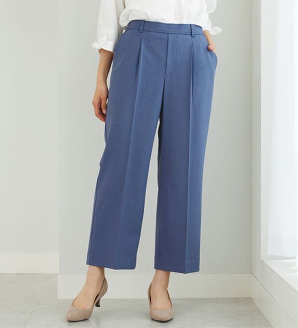 BELLUNA（ベルーナ）の「サラリ美脚見え！タック使いワイドパンツ（ワイドパンツ・ガウチョ）」｜詳細画像
