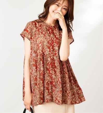 BELLUNA（ベルーナ）の「<INDIA>花柄フレンチブラウス（ブラウス）」
