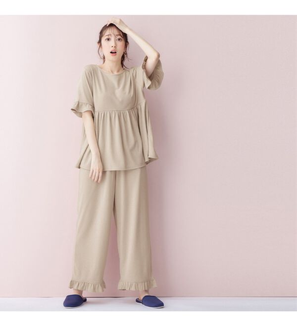 alotta（アロッタ）の「【選べる！】やわらかパイルルームウェア＜ギャザー切替トップス・裾フリルロングパンツ・裾フリルショートパンツ＞（フルレングスパンツ）」｜詳細画像